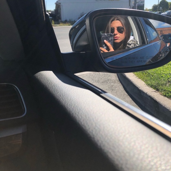 Meet your Posher, Sydney - Picture 1 of 1